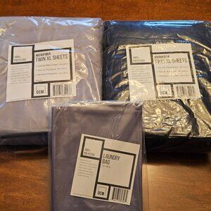 College Bundle - 2 Microfiber Twin XL Sheet Sets and 1 Laundry Bag, Gray / Black